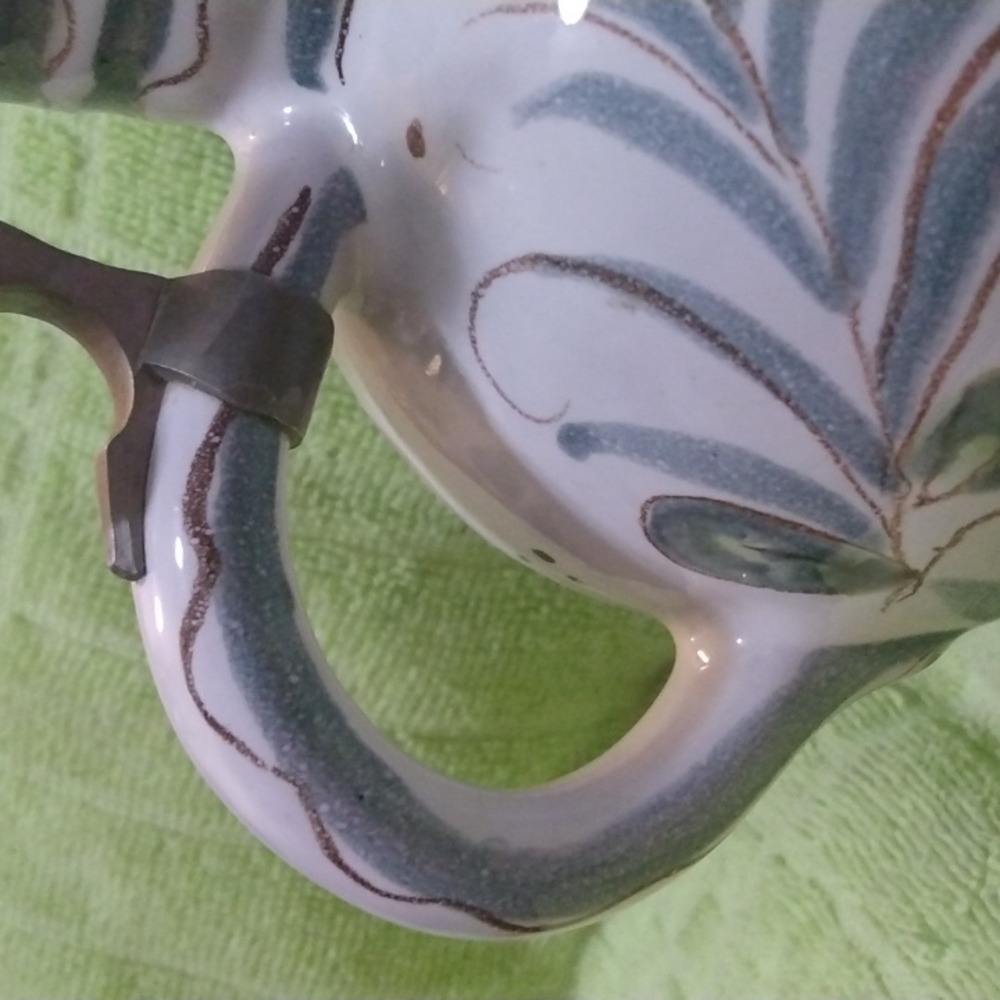 Vintage Italian Pitcher - Picture 5 of 9